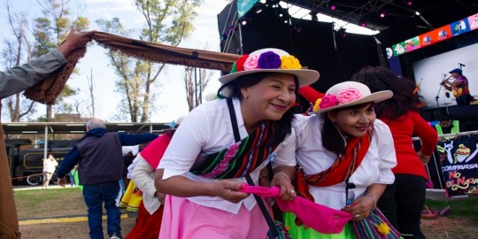 Con bombos, sikuris y miles de personas, se celebraron los 210 años del Éxodo Jujeño