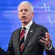 EE.UU. anuncia que controlará 