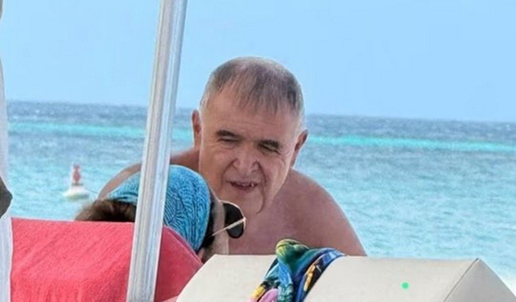 Gobernador en Aruba, pero su provincia bajo el agua